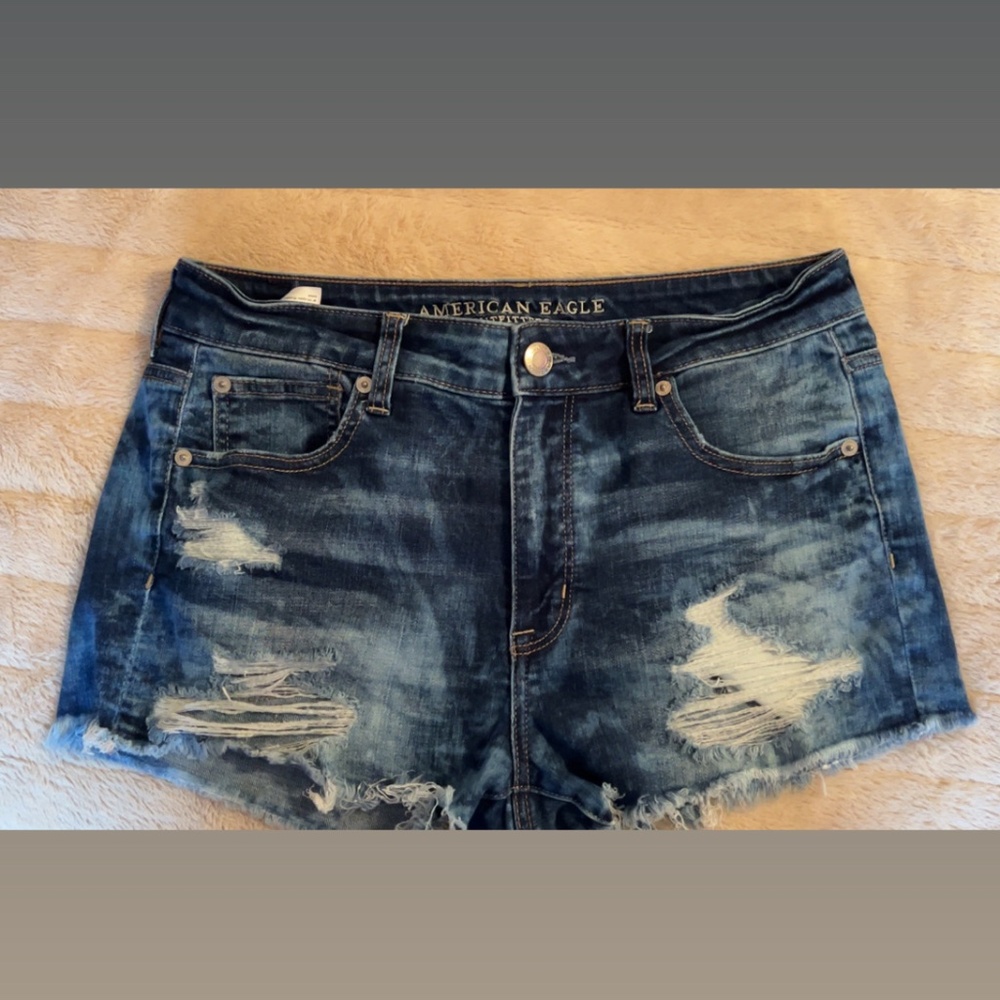 American Eagle High Rise Shorts  sz 10